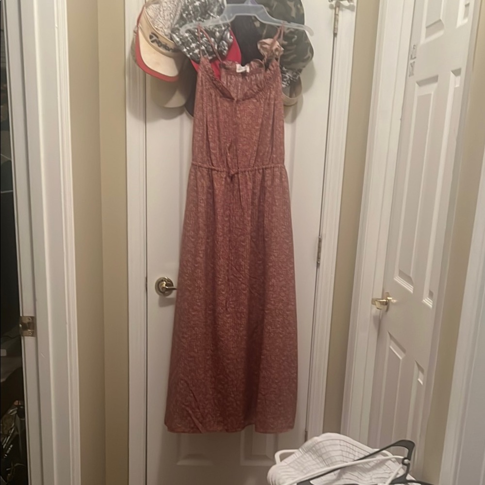 Elegant Pink Maxi Dress